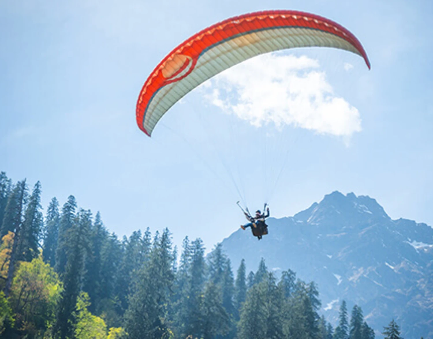 Paragliding in India